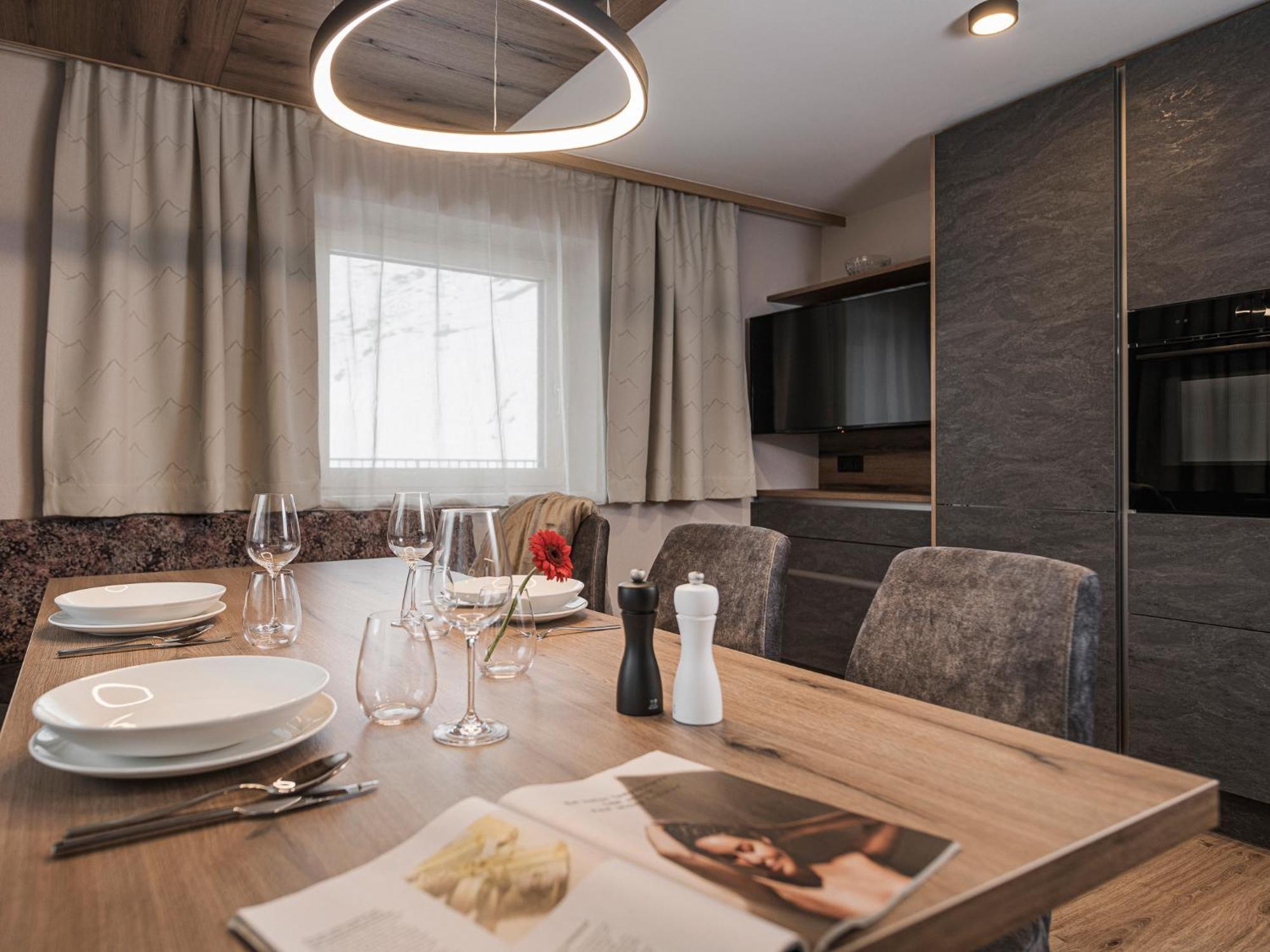 Ferienhaus Evelyn Tux Bagian luar foto